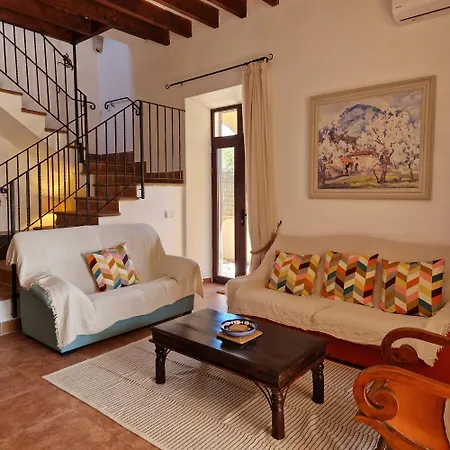 Casa Vieja Villa *